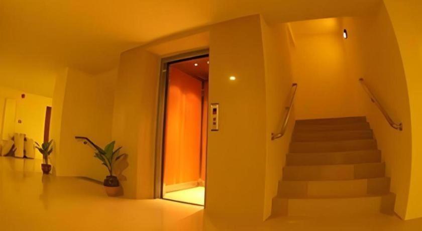 R-Con Residence Паттая Екстер'єр фото